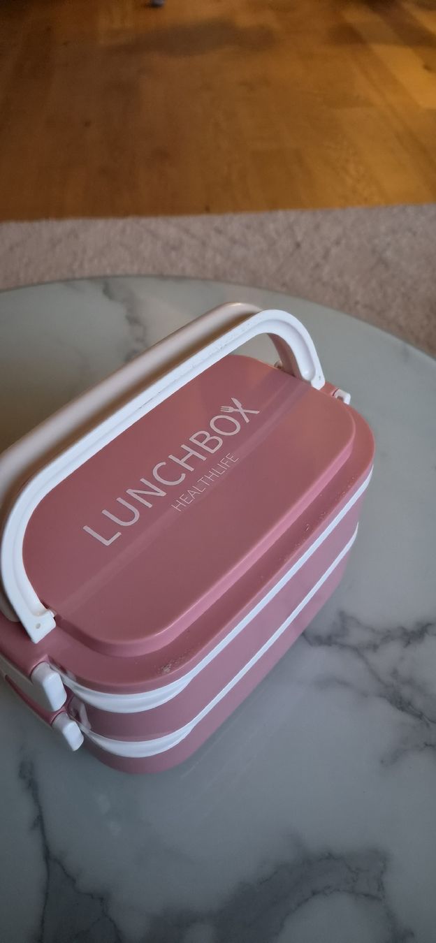 Contenitori & Simili: 2x Lunchbox rosa zwei Ebenen mit Besteck – Usato da Gerzensee venduto da Omeisel 5