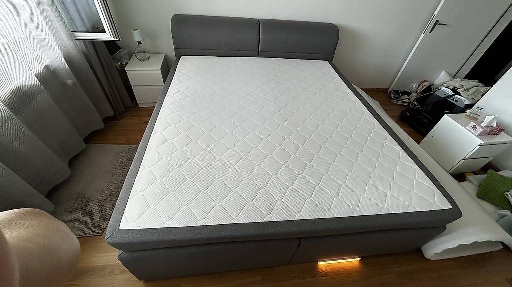 Letti: BOXSPRINGBETT 180 × 200 cm - Grau – Usato da Binningen venduto da Xen_2gn5 1