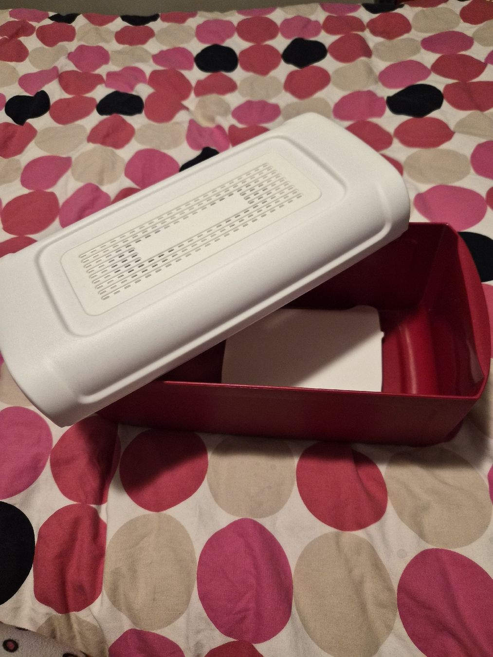 Tupperware Behälter & Ähnliches: Tupperware Breadsmart neu – Neu (gemäss Beschreibung) aus Dietikon von Eleda