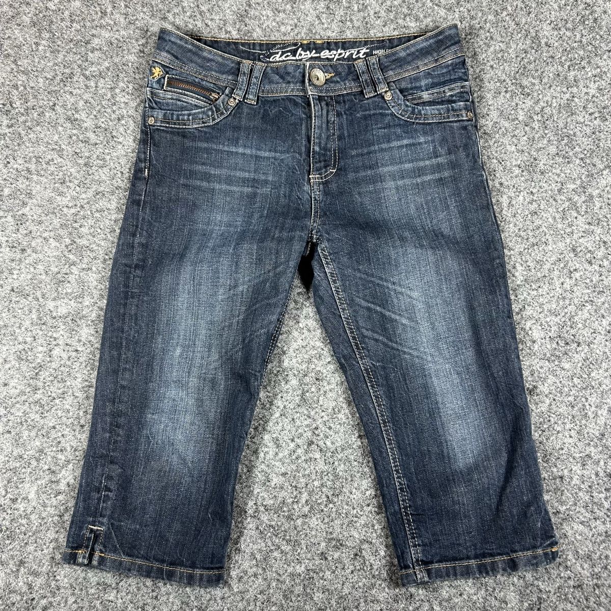Pantaloni: 3/4 EDC by Esprit jean 38 – Usato da La Sagne NE venduto da Matlasape
