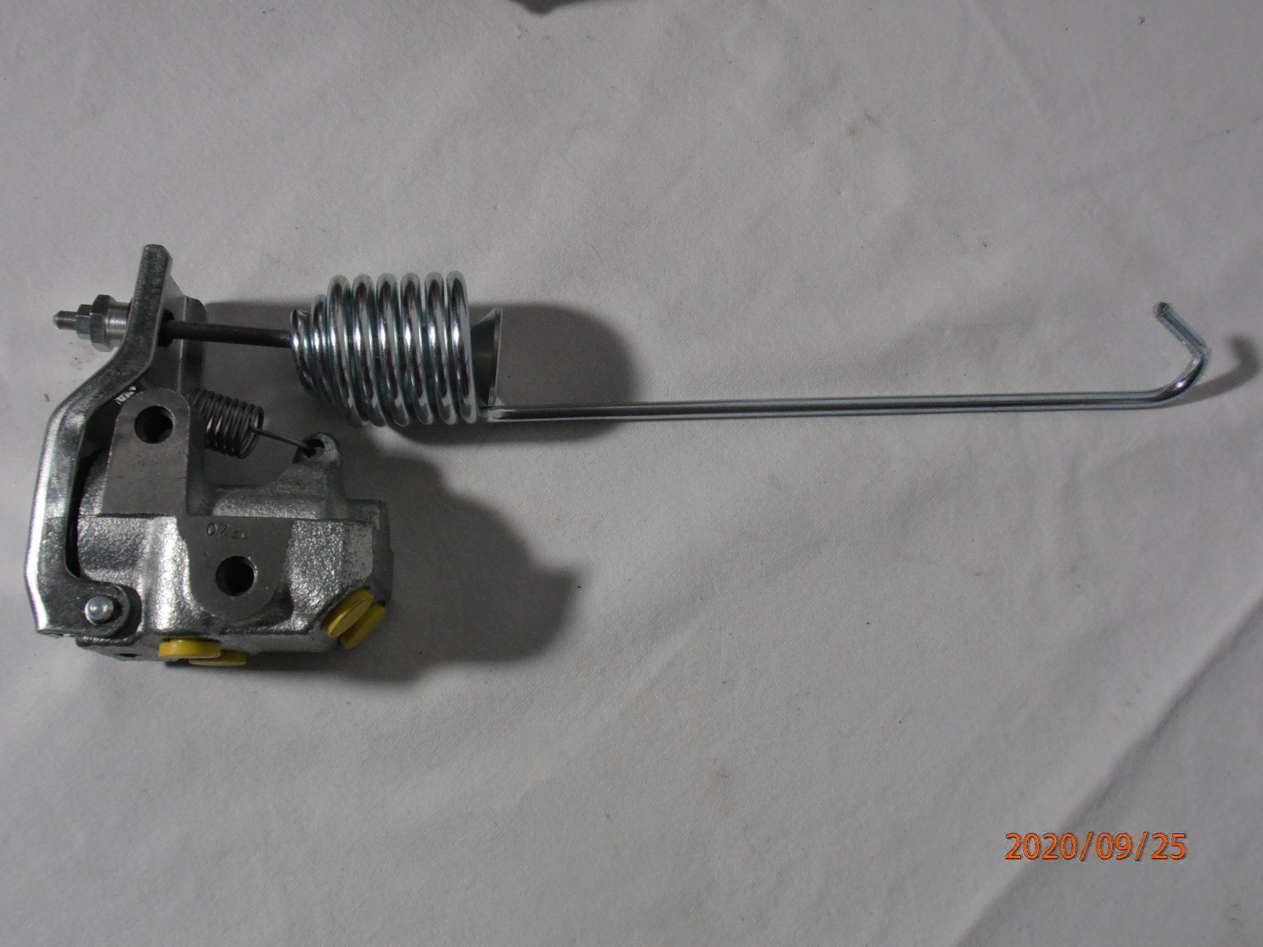 Accessori per altri veicoli: VW Mercedes Lockheed LV80015 BremskraftV – Nuovo (secondo la descrizione) da Bischofszell venduto da Museumscafe 3