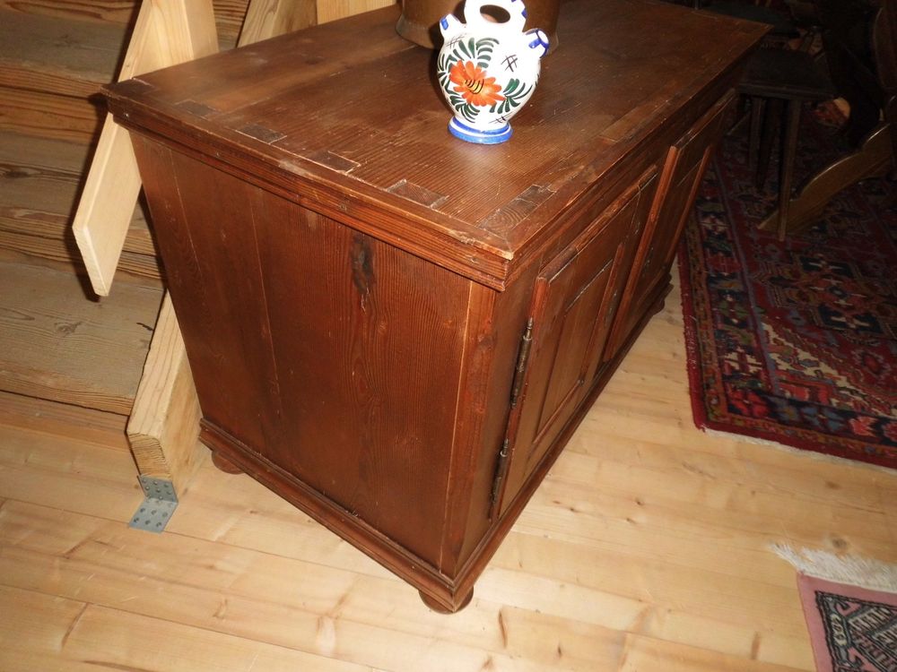 Commodes: Halbschrank Tanne "Reduzierter Startpreis – D'occasion à Bannwil par gismo47 1