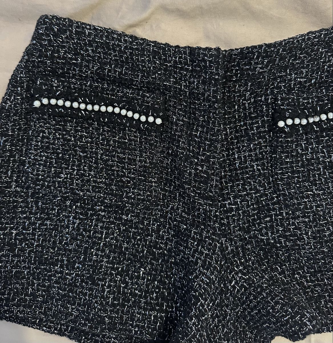 Maje Pantaloni: Maje Shorts – Nuovo (secondo la descrizione) da Zürich venduto da juz_2t2j 1
