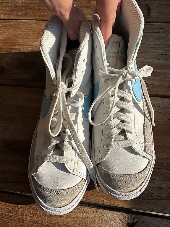 Nike Scarpe da uomo: Nike Blazer Sneaker 38.5 weiss türkis – Usato da Zürich venduto da hamtaro26 3