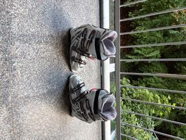 Chaussures de ski Lowa taille 38-39 état correct