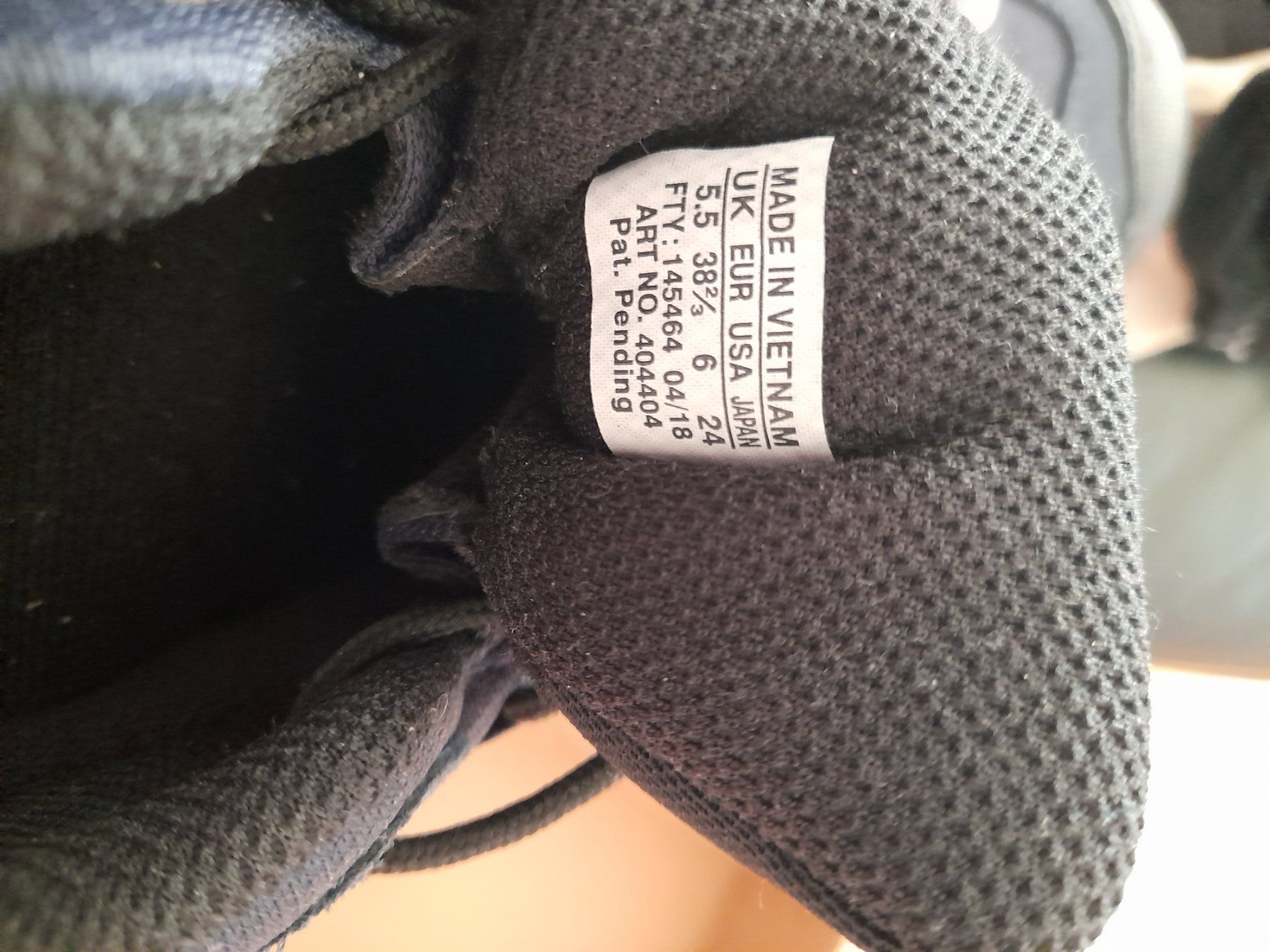Scarpe per ragazzi: Salomon wasserdichte wanderschuhe gr 38 – Nuovo e nell'imballaggio originale da Dagmersellen venduto da L.Ga. 1