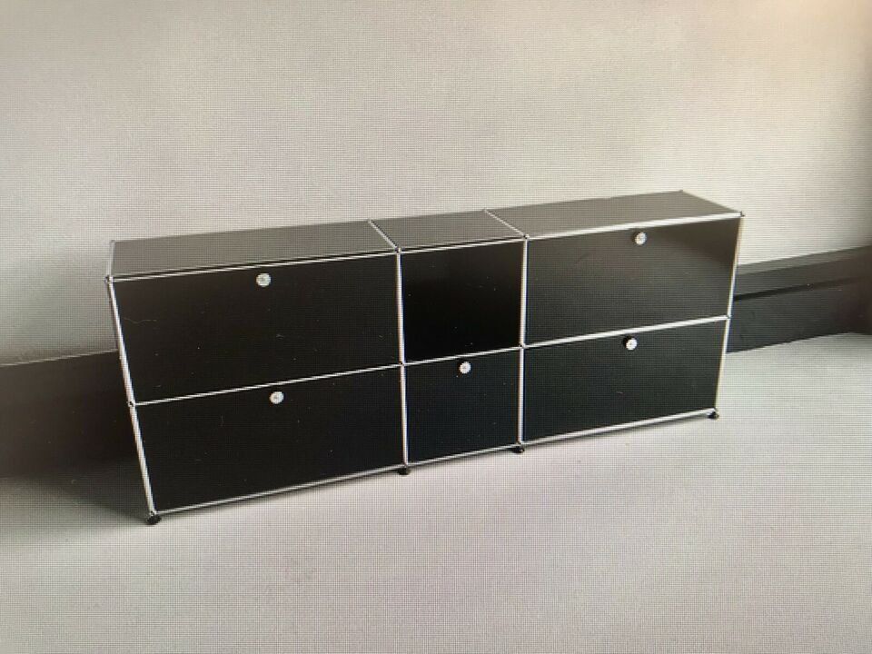 USM Regale: USM Regal Sideboard Schwarz (Preis VB) – Gebraucht aus Zürich von LUXUS2020