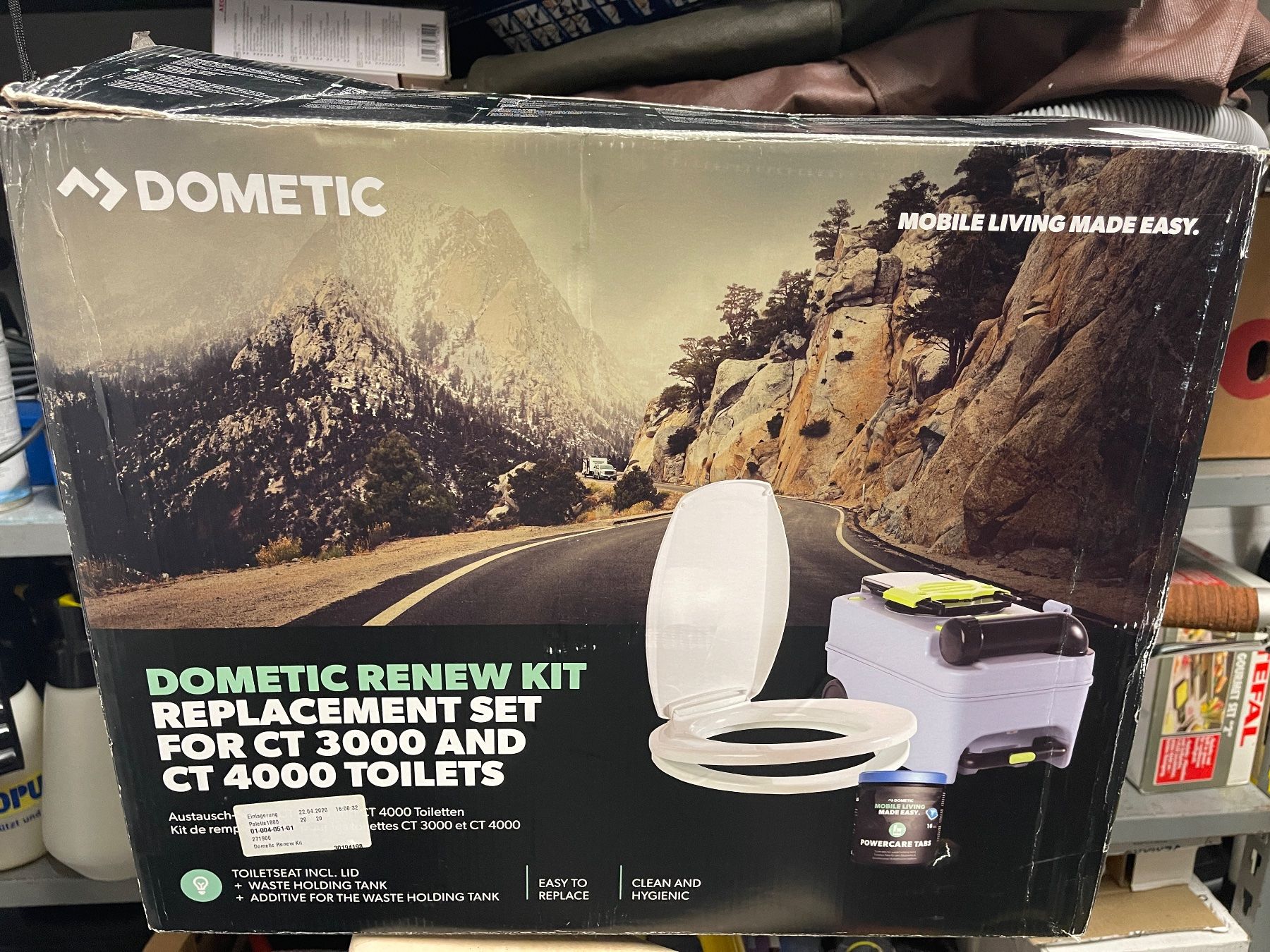 Dometic WC: Dometic Toiletten BOX – Gebraucht aus Escholzmatt von Jmazda0 4