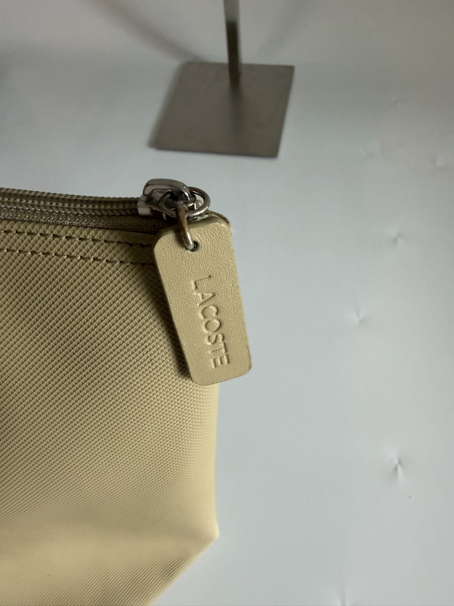 Lacoste Borse da donna: Original Lacoste Handtasche Beige  – Usato da Vionnaz venduto da b_f_d_r_g 5