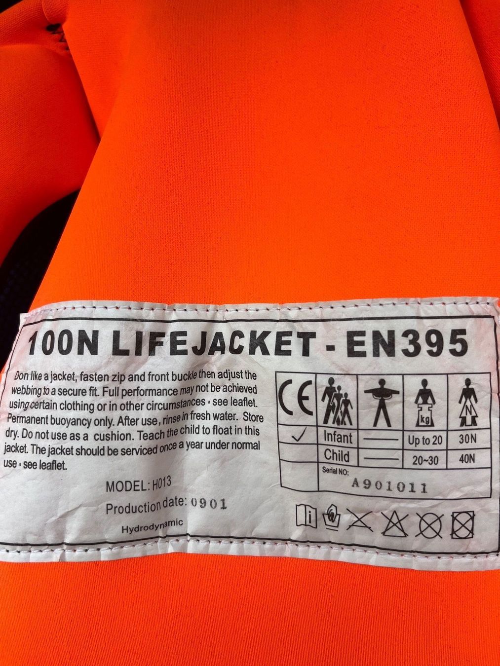 Giubbotti di salvataggio: Kinderschwimmweste – Usato da Wald ZH venduto da DJ1999 3