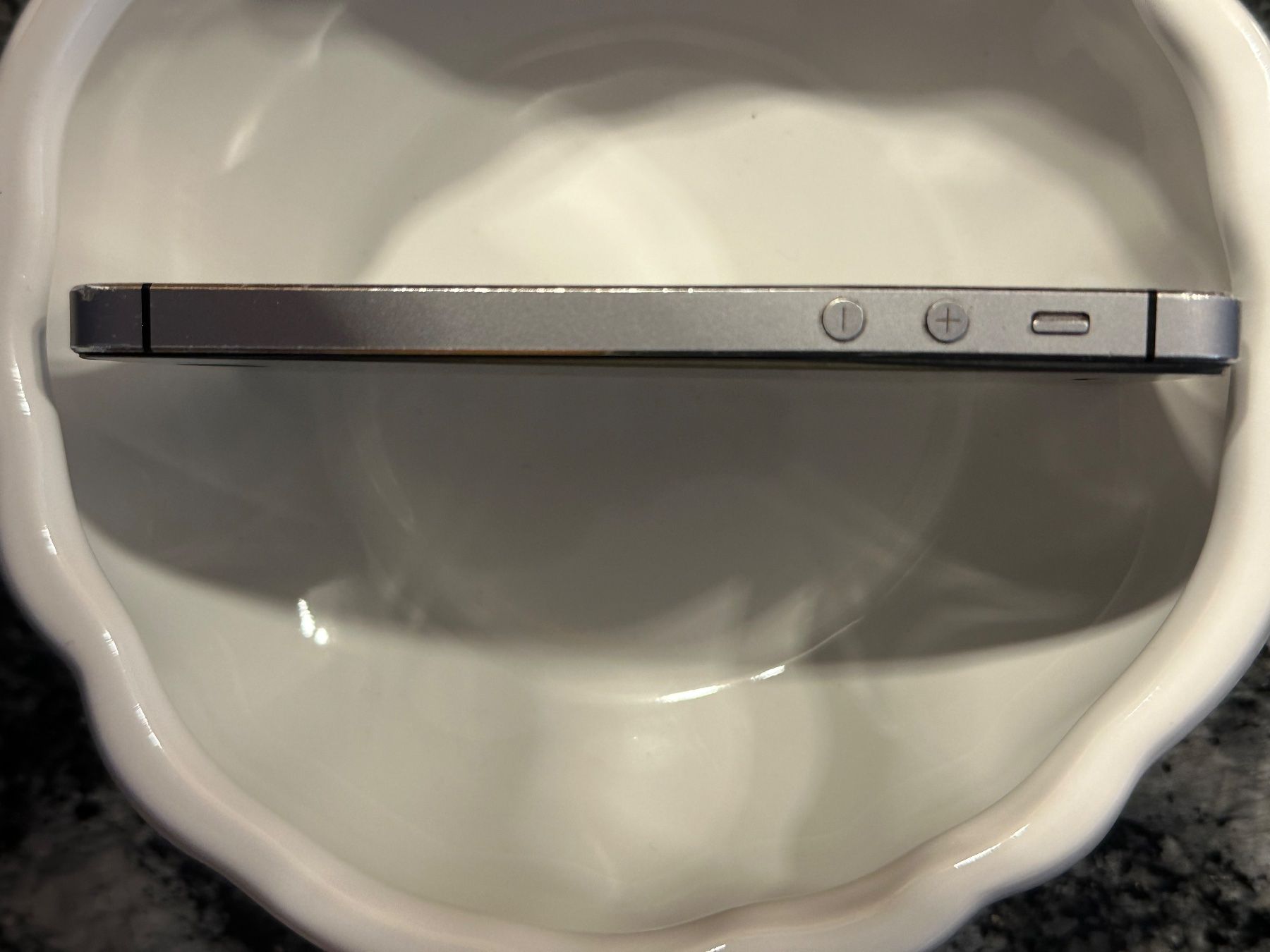 Apple Portables: Iphone 5s – D'occasion à Landquart par Danes 2
