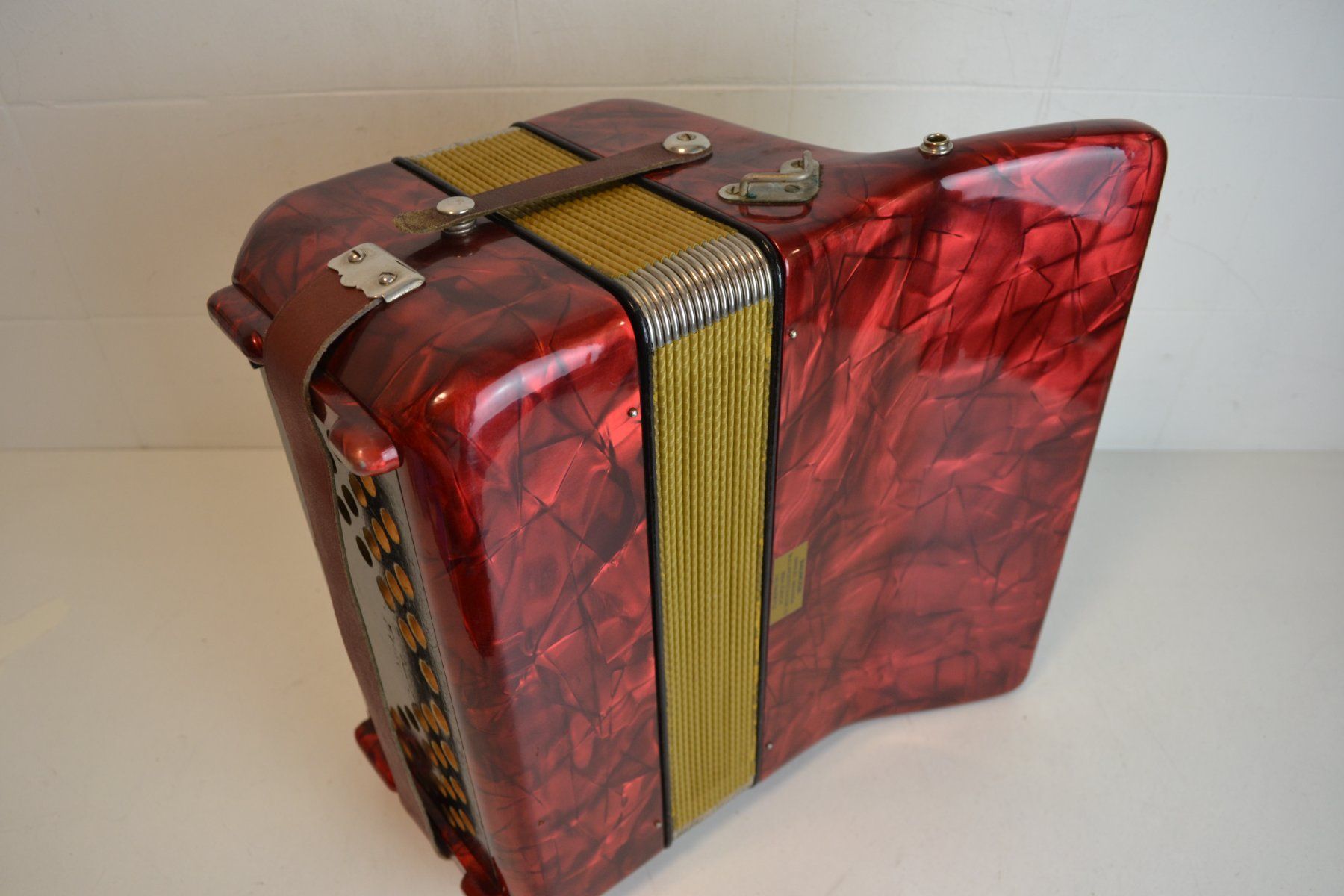 Hohner Strumenti musicali: Akkordeon Hohner Concerto I frisch gestimmt – Usato da Zürich venduto da baumusik 9