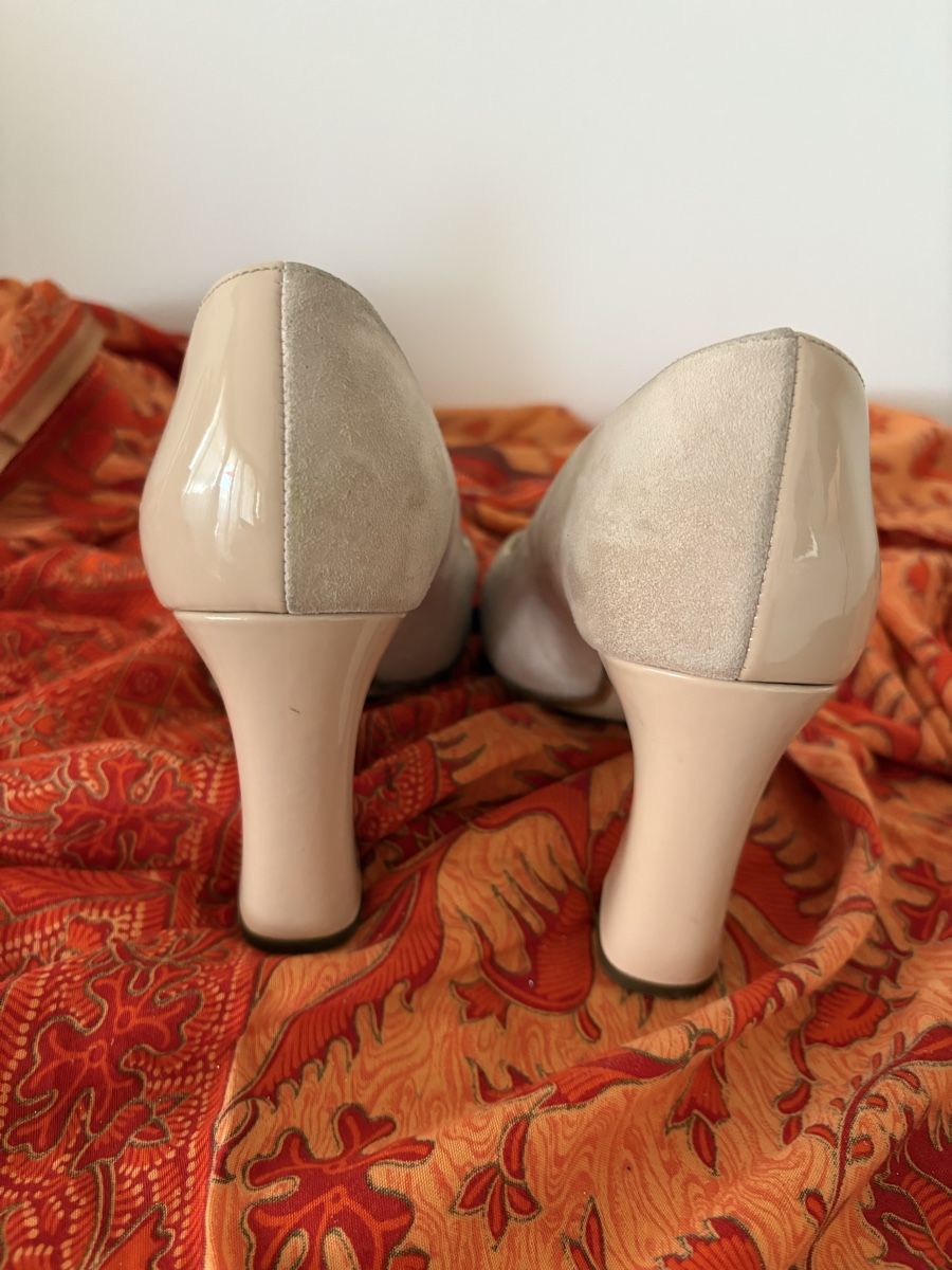 Kaiser Scarpe da donna: PETER KAISER Pumps beige Lackleder Wildleder Grösse 36 – Usato da Wettswil venduto da Manuela011 3