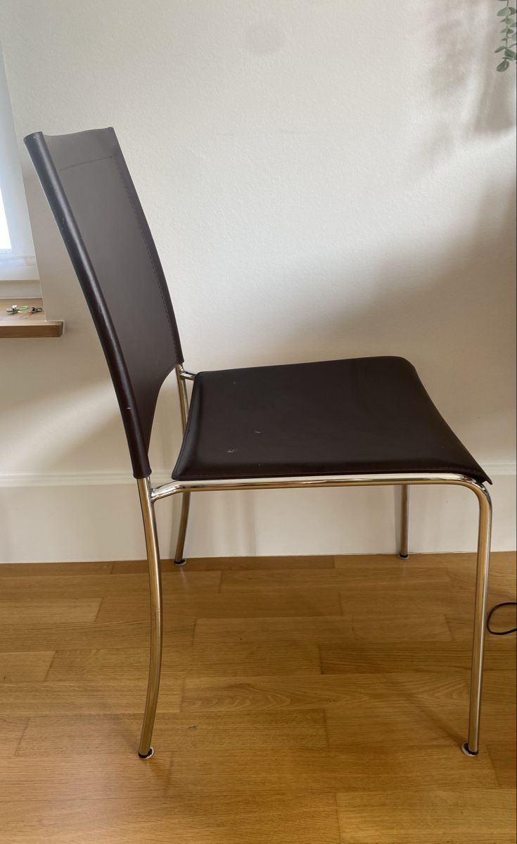 Sedie: 4x Braune Lederstühle  – Usato da Wädenswil venduto da lis_d6rm 1