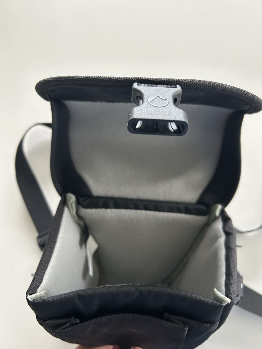Lowepro Borse: Kamera Tasche von Lowepro – Usato da Neuendorf venduto da Juhlin01 5
