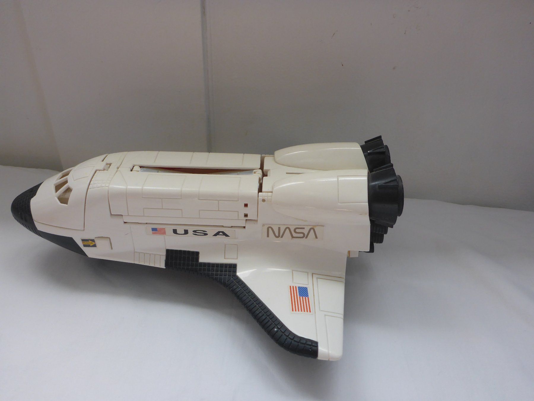 Hot Wheels Giocattoli: Hot Weehls Mega Big Shuttle Transporter 1997 – Usato da Zürich venduto da leia12 4