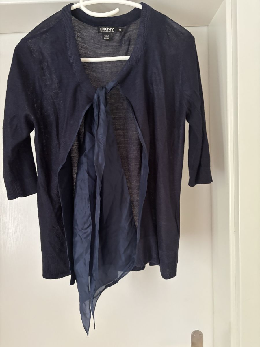 Lotti di vestiti: Kleiderpaket  – Usato da Balsthal venduto da wasserente 3