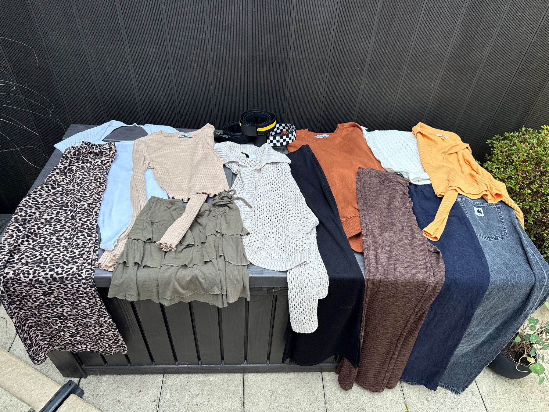 Lots de vêtements: Paket Grösse S – D'occasion à Basel par jetzt-wird-gemistet