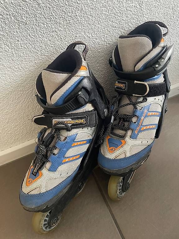 Pattini in linea & Pattini a rotelle: Inlineskates ROLLERBLADE Gr. 32-37 – Usato da Cham venduto da tatonka26 1