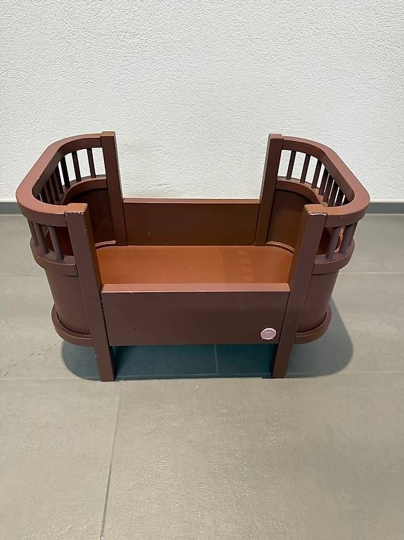Jouets: Puppenbett Sebra  – D'occasion à Erlenbach ZH par mal_qvk6 1