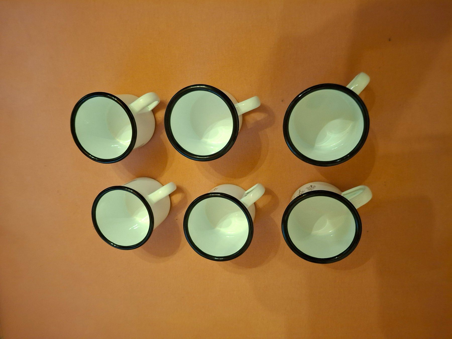 Tasses: 6 Emaille Tassen mit Baumdesign neu – D'occasion à Buochs par jom_6cbl 2