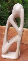 Abstrakte Skulptur Speckstein Der Denker Beige (26.5cm)