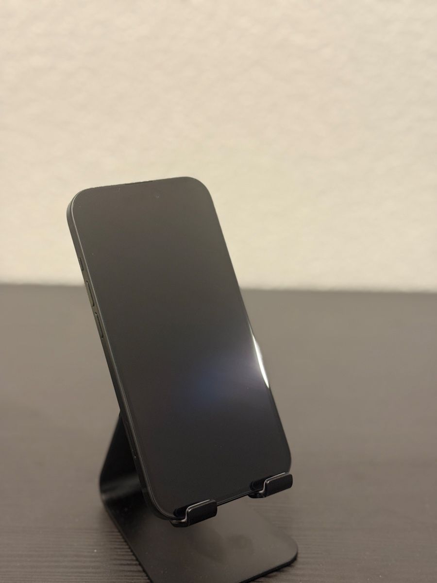 Apple Telefoni cellulari / Smartphones: iPhone 15 – Difettoso da Hinwil venduto da rkcdusan 3