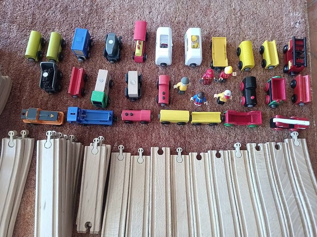 Giocattoli: Riesen Brio und Ikea Holz Eisenbahn Set – Usato da Grandson venduto da Gerryweber 1
