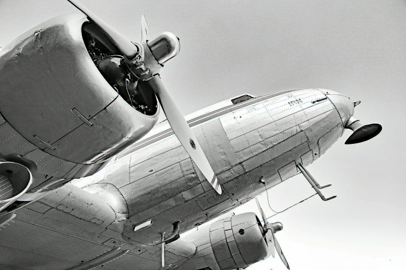 Foto & Immagini: Bild, Swissair DC 3 – Nuovo e nell'imballaggio originale da Wangen SZ venduto da clia08