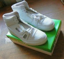 ca. 1000 Paare LEDER Basketballschuhe NEU 2.Wahl Restposten