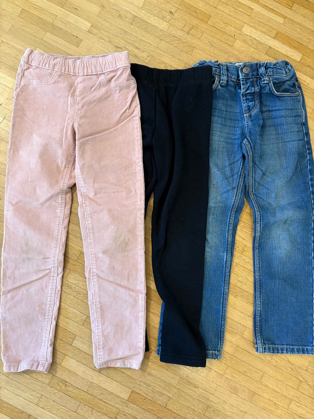 Kleiderpakete & -sets: Kleiderpaket Mädchen Gr. 122 – Gebraucht aus Wetzikon ZH von torira 2