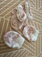 Neu - Newborn Söckchen und Handschuhe rosa
