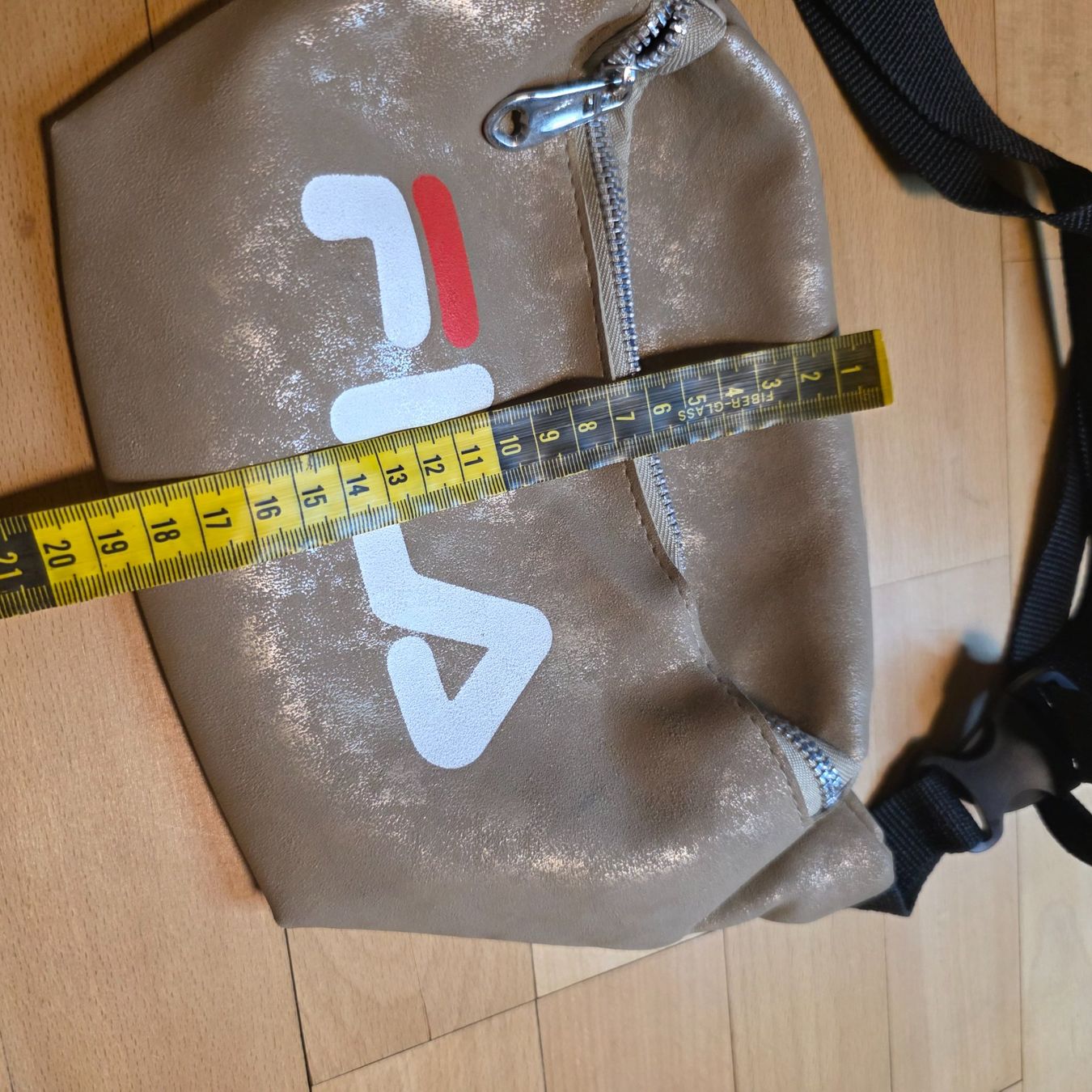Fila Borse da donna: Fila Bauchtasche Gürteltasche – Usato da Wald ZH venduto da CapLux 7