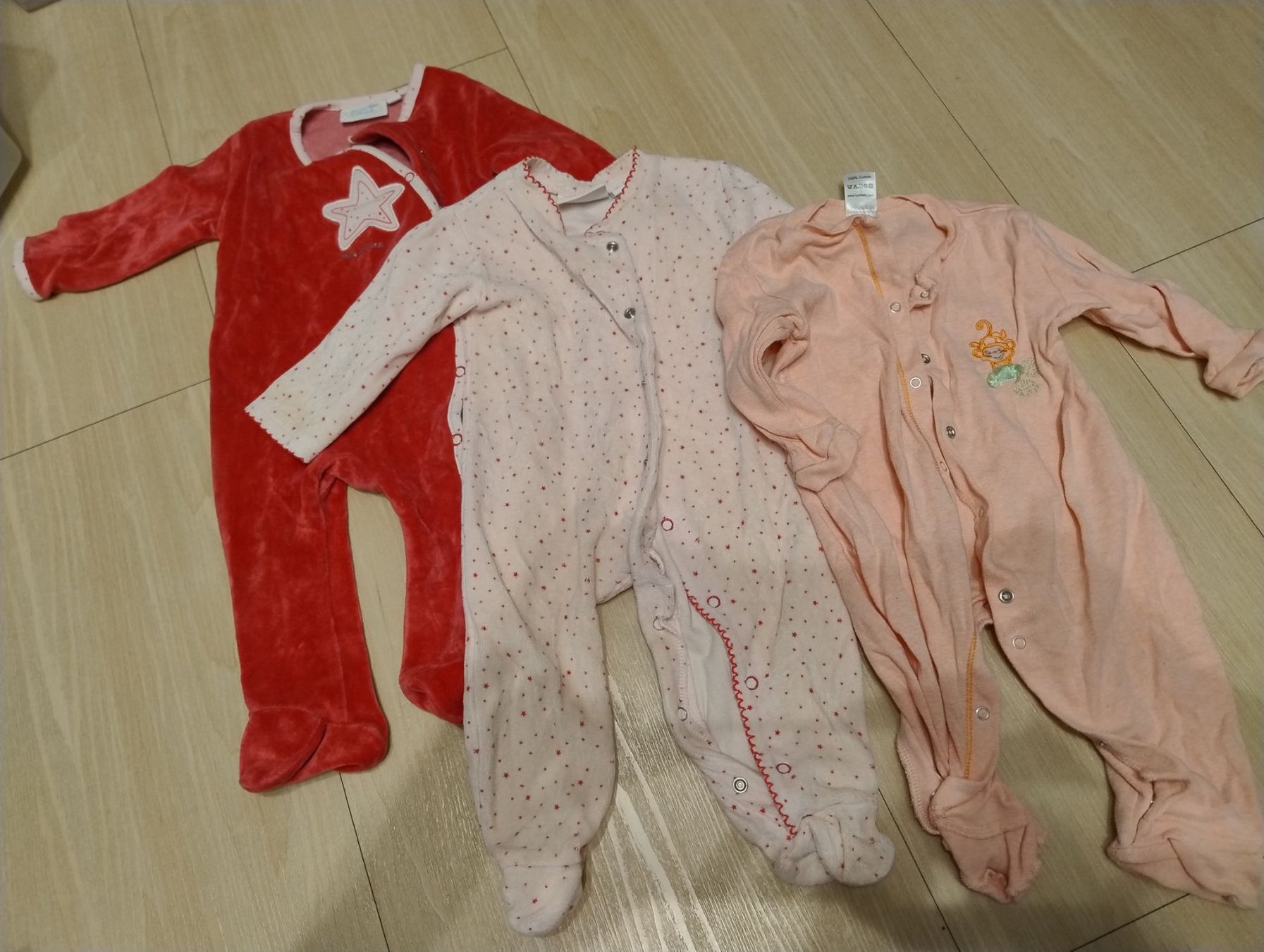 Lotti & Set di vestiti: Mädchen-Strampler Gr. 68 – Usato da Bätterkinden venduto da livingdreams