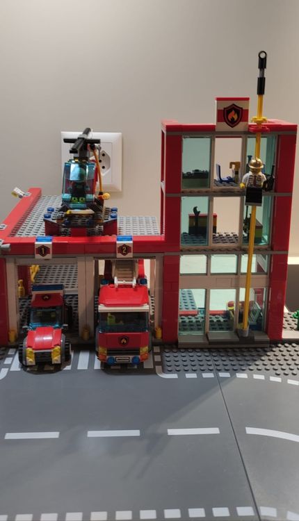 Lego Feuerwehrstation 60004/60000/6531