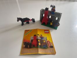 LEGO Castle 6040 - Blacksmith Shop / Schmiede