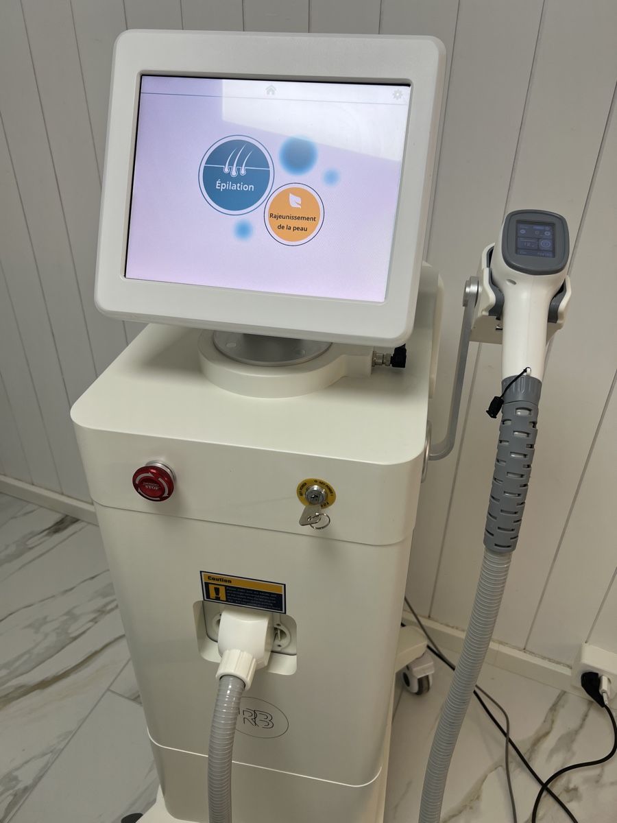 Medizinische Geräte: Épilation Diode laser professionnel RB TEC - Offre spéciale – Gebraucht aus Biel/Bienne von MR.SRR 2