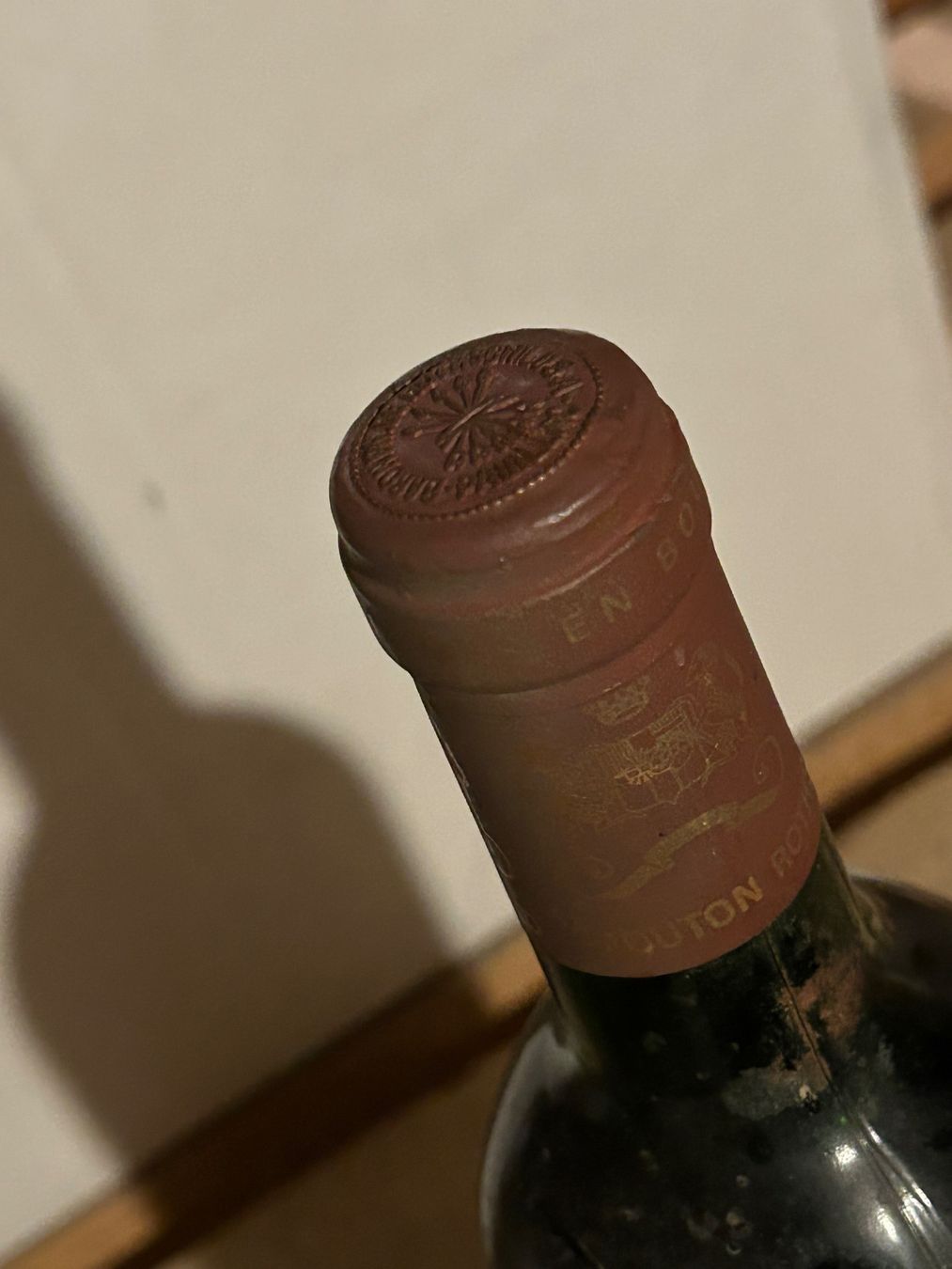 Mouton Rothschild Wein: Château Mouton Rothschild 1987 – Neu (gemäss Beschreibung) aus Roche VD von avediscipule 5