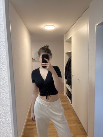 Brandy Melville Wickeloberteil, schwarz, Gr. S