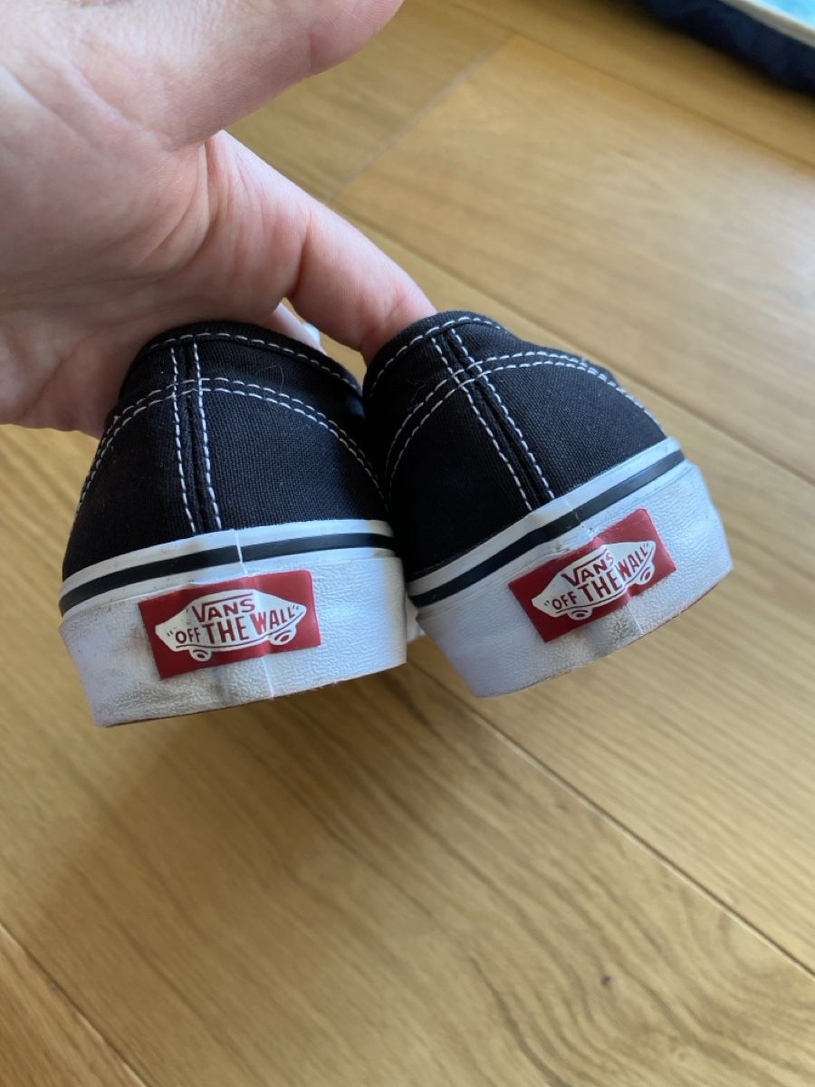 Vans Chaussures femmes: Vans Authentic schwarz – D'occasion à Schleitheim par Preja 3