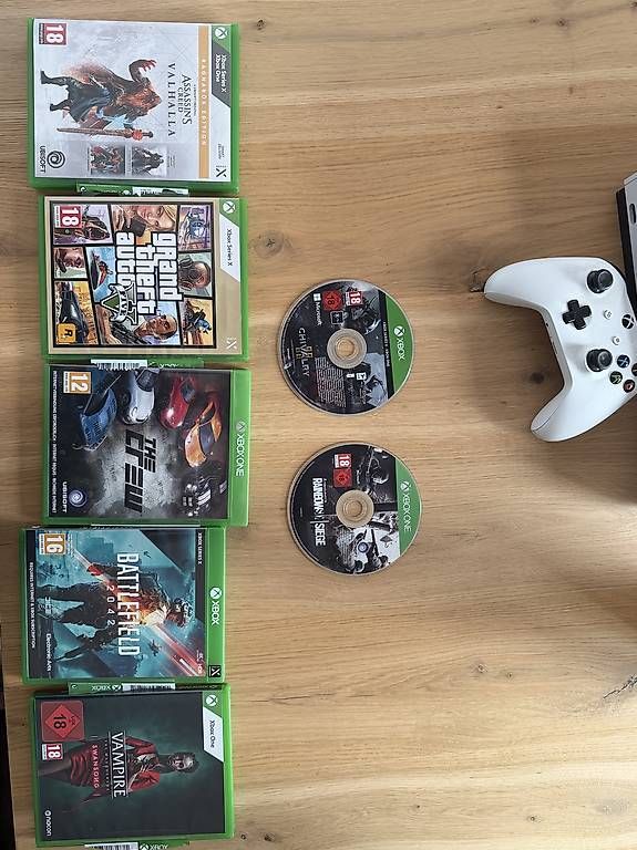 Microsoft Konsolen: Xbox One S 500GB + Controller + 7 Spiele – Gebraucht aus Dino von r.comi25 1
