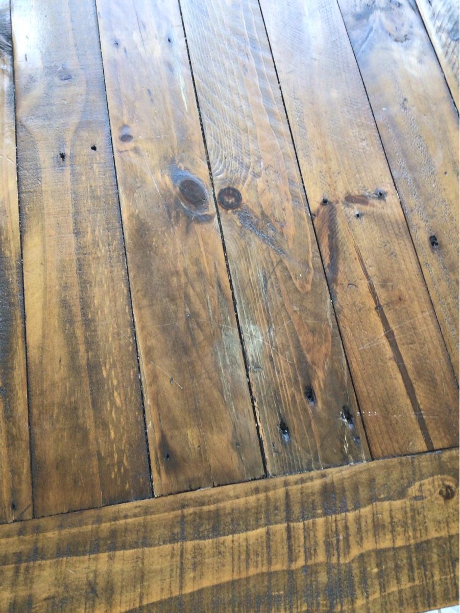 Set di tavolo e panche:  Holztisch mit 2 Bänken – Usato da Hochfelden venduto da terrass 5