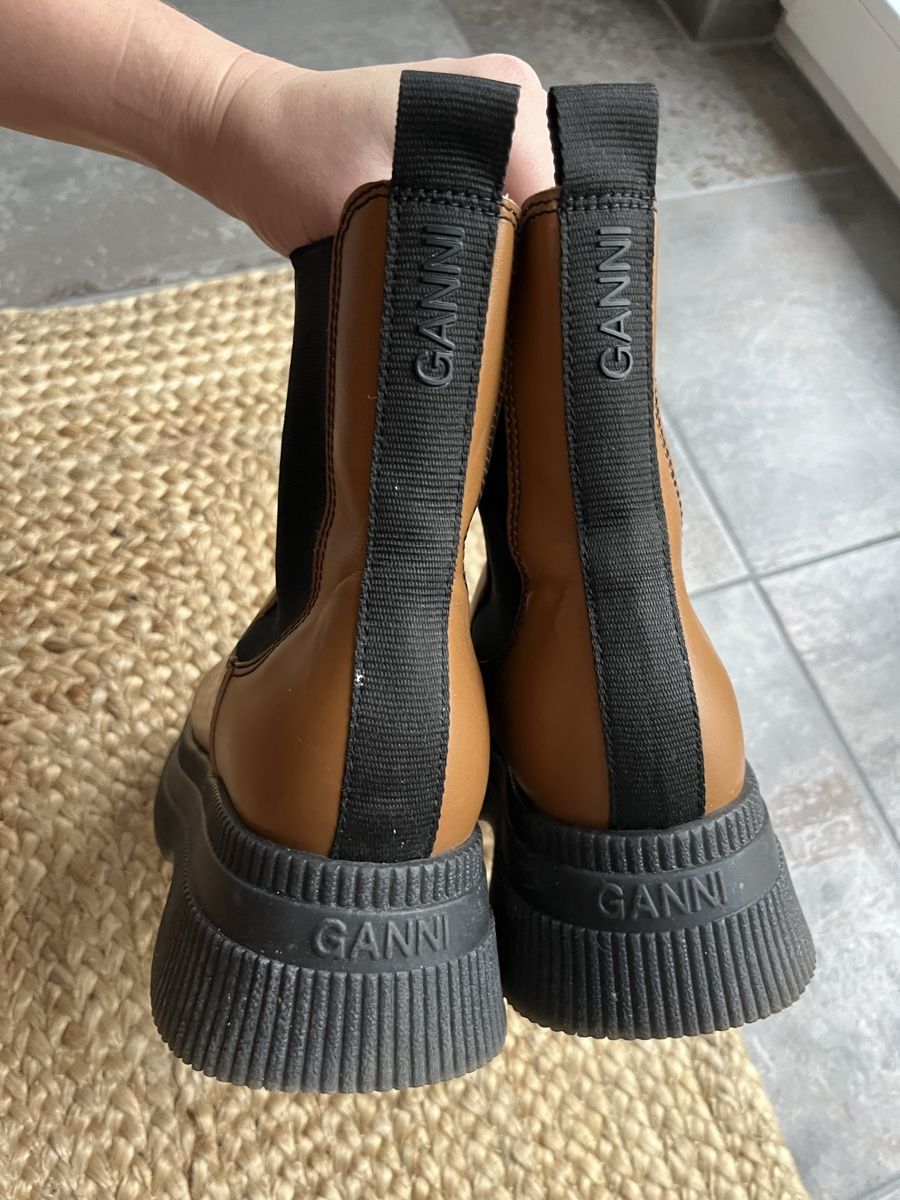 Ganni Scarpe da donna: Ganni Stiefel, Gr. 39, Braun – Usato da Zürich venduto da chloe26 2