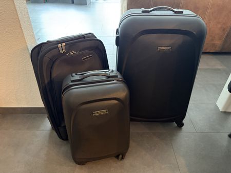 3er Set Koffer für den Sommerurlaub. Leicht und praktisch.
