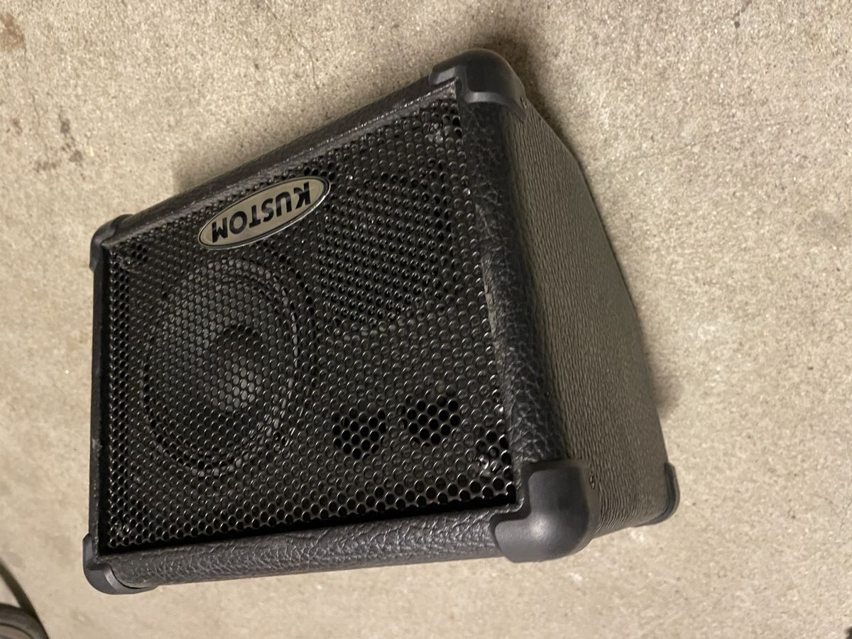 Casse acustiche: Enceinte amplifiée  Kustom KPC4P  – Usato da Renens VD venduto da nfavrod 2