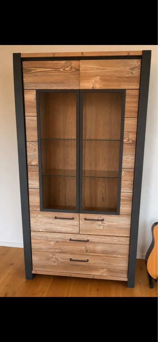 Conforama Vetrine: Vitrine mit viel Stauraum – Usato da Brittnau venduto da Nina1234