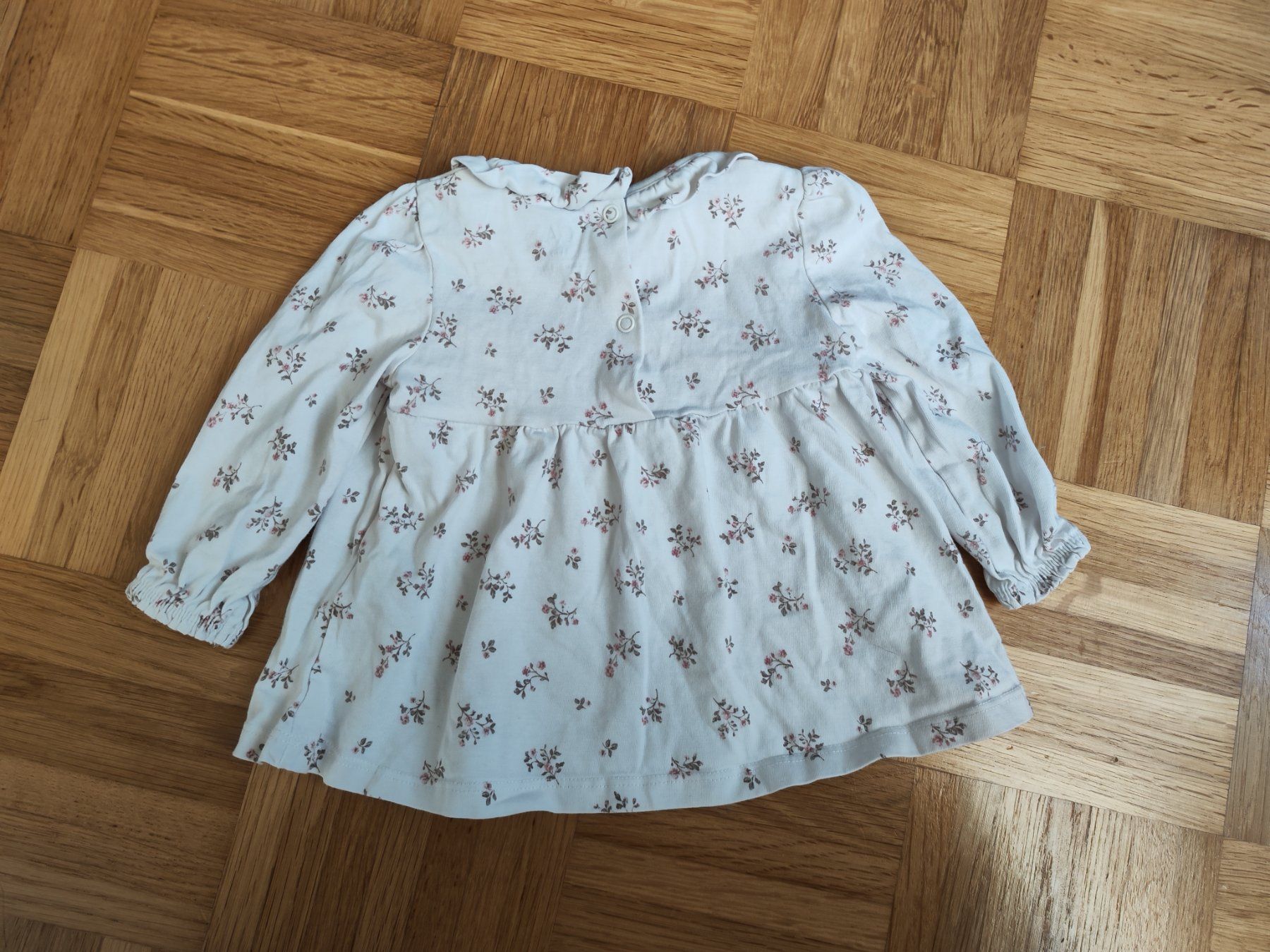 C&A Pulls et sweat-shirts: Kleid / Pulloverli Grösse 80 – Neuf (Voir description) à Reinach BL par chilller92 1