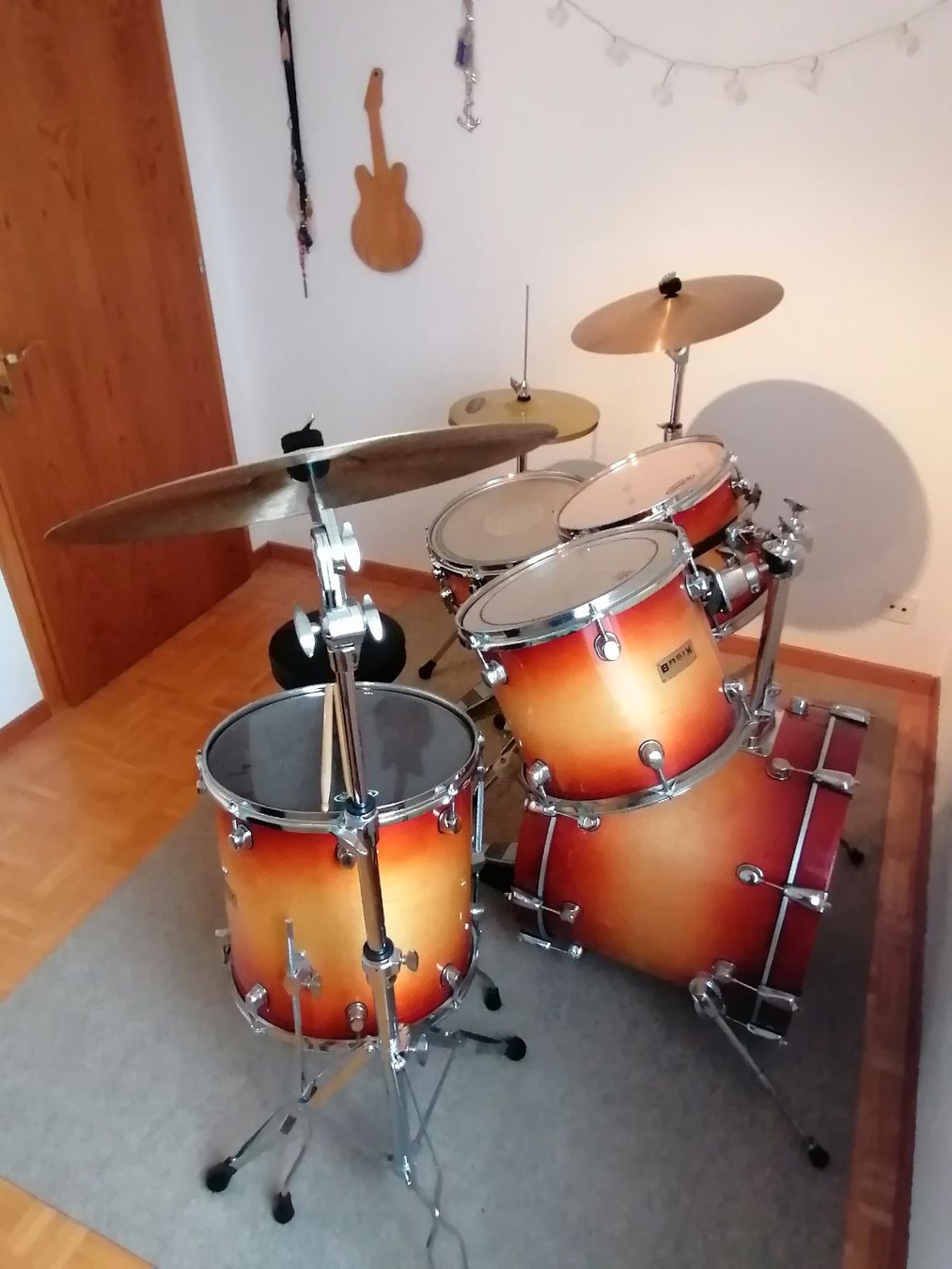 Strumenti musicali: Schlagzeug BasiX – Usato da Wiezikon b.Sirnach venduto da Amen 2