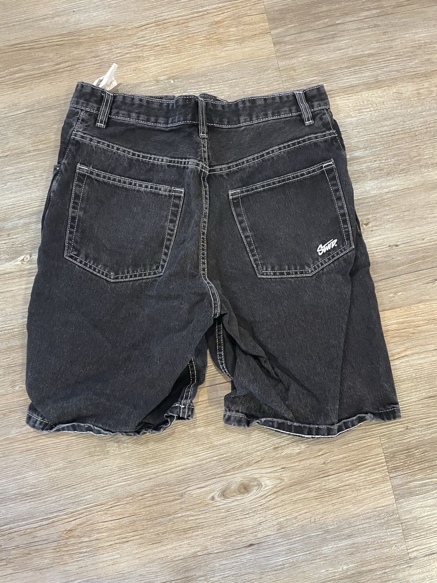 Pull&Bear Pantalons: Shorts – D'occasion à Süderen par Da1910