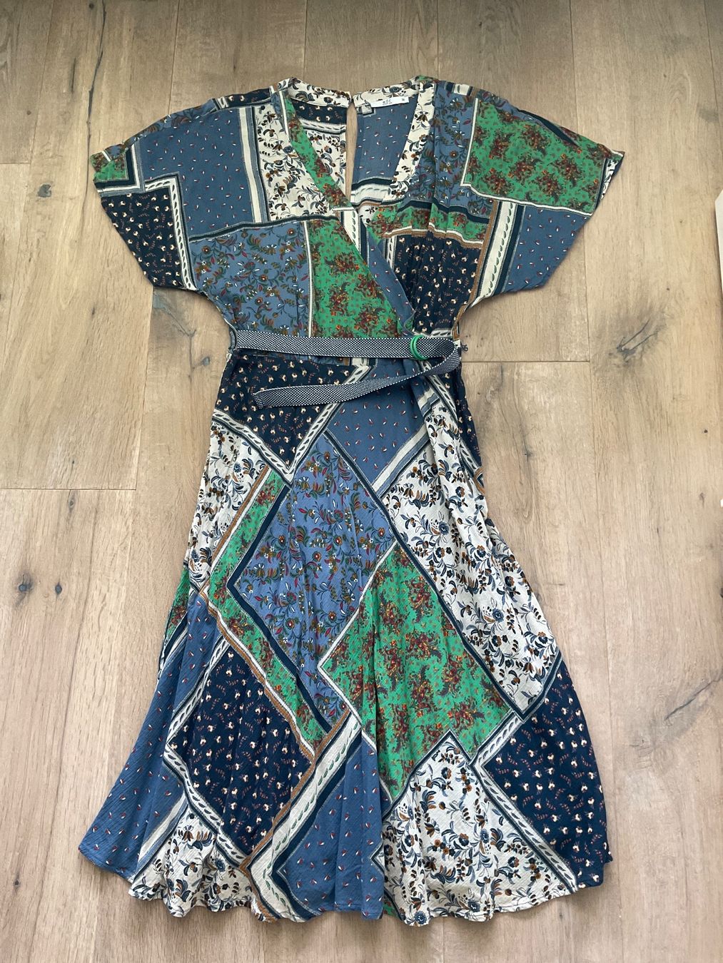 Esprit Kleider: Edc by Esprit Kleid – Gebraucht aus Figino von Stefano03